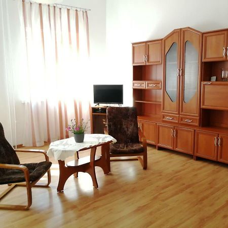 Apartament Jasminowy Apartment Kudowa-Zdrój Exterior foto